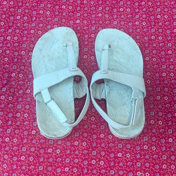 Vionic Tala T Strap Thong Seafoam Green Snake Skin Print Sandals Boho Orthotic - Picture 2 of 9